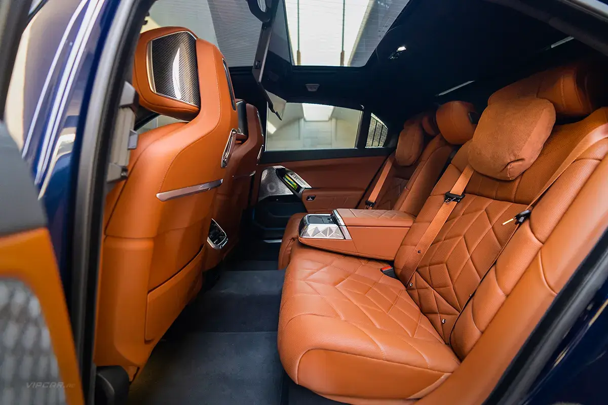 BMW 740 Blue Interior