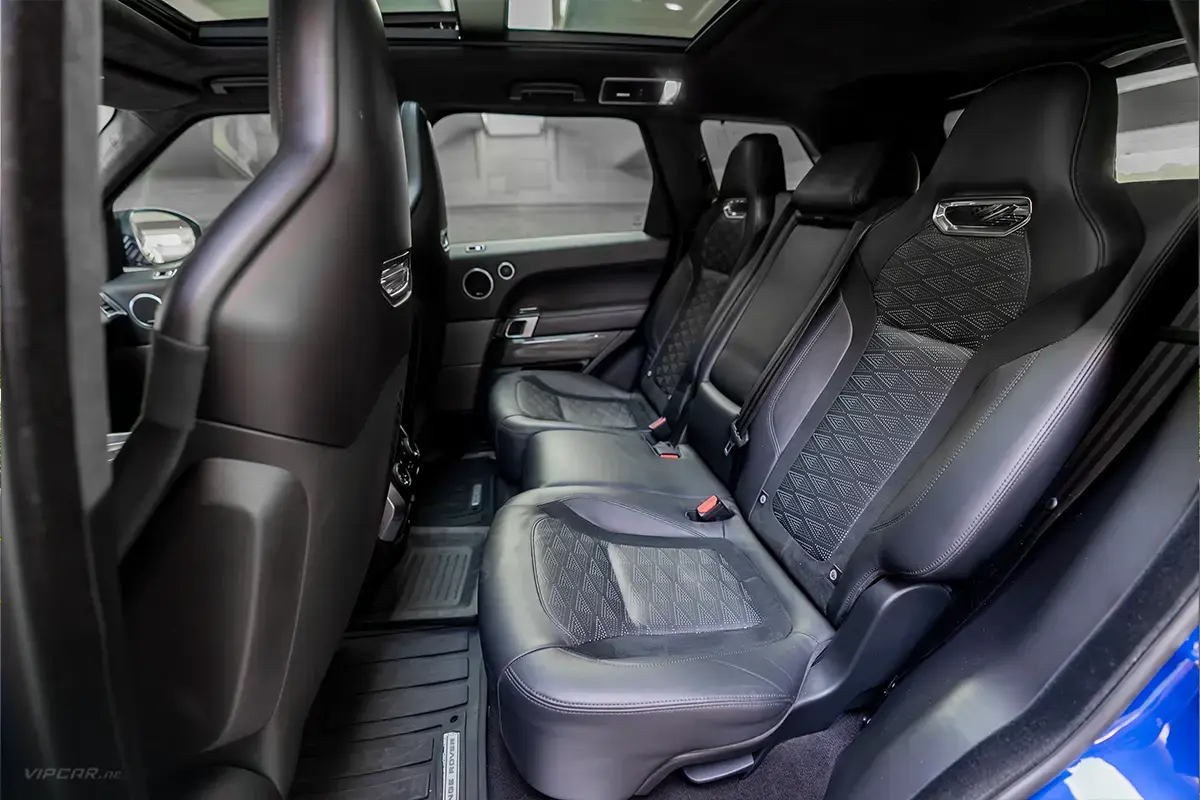 Range Rover SVR Back Seats