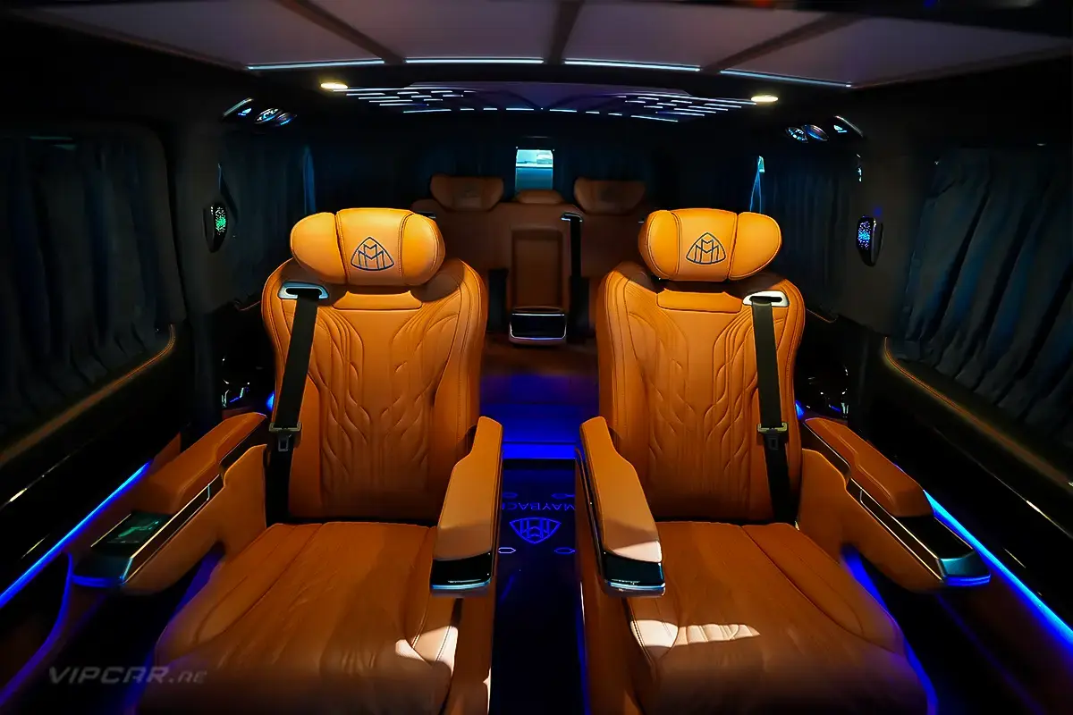 MERCEDES MAYBACH VITO Interior