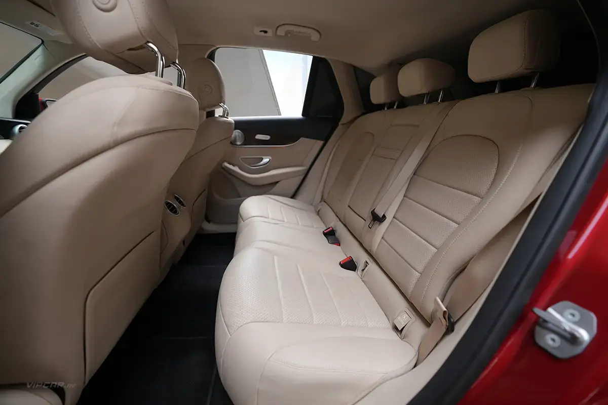 Mercedes GLC 300 Interior Back Seats